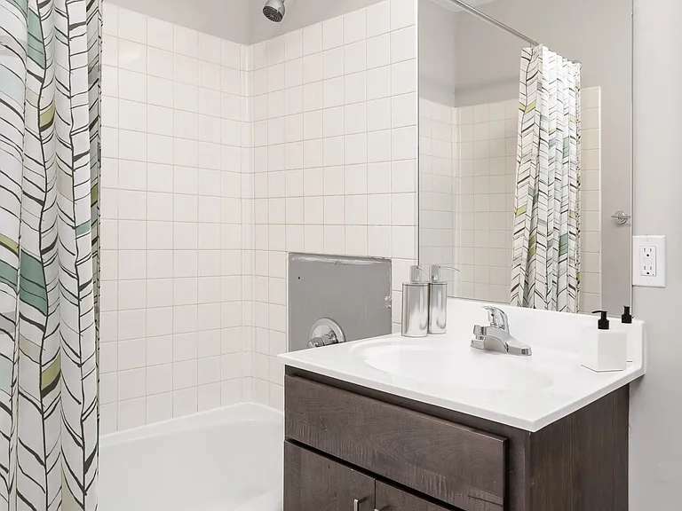 Spacious Showers and Bathroom Vanities
