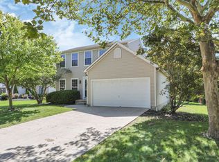 6425 Pinefield Dr, Hilliard, OH 43026