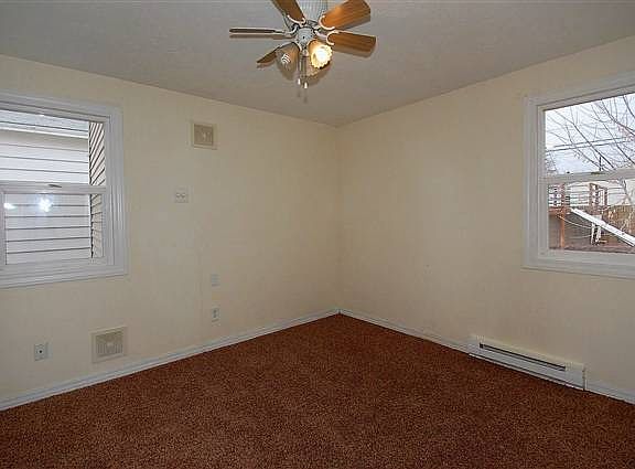 4th image of 703 E Garland Ave #Not