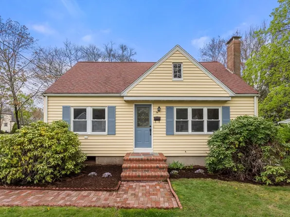 74 Sunnyside Rd, Norwood, MA 02062