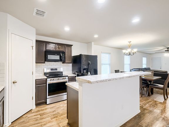 3rd image of 10018 Big Spring Ln