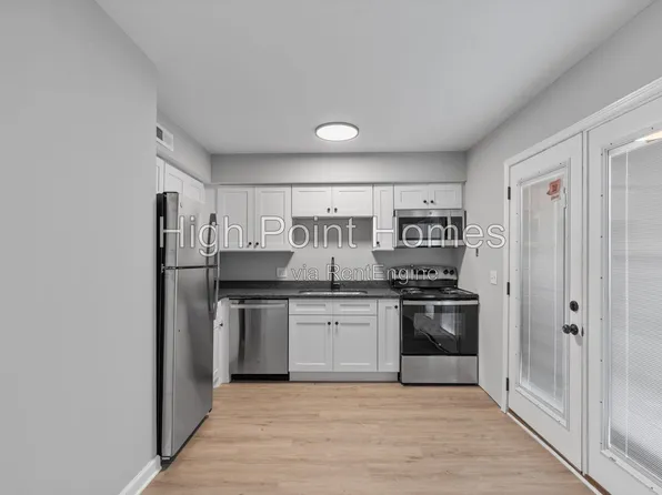 400 Gallery Ln, Hixson, TN