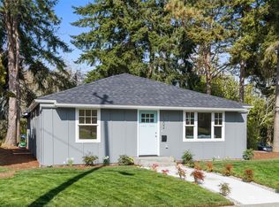 5202 SW Charlestown St, Seattle, WA 98116