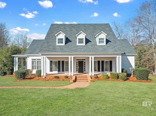 632 Overlook Dr, Monroeville, AL 36460