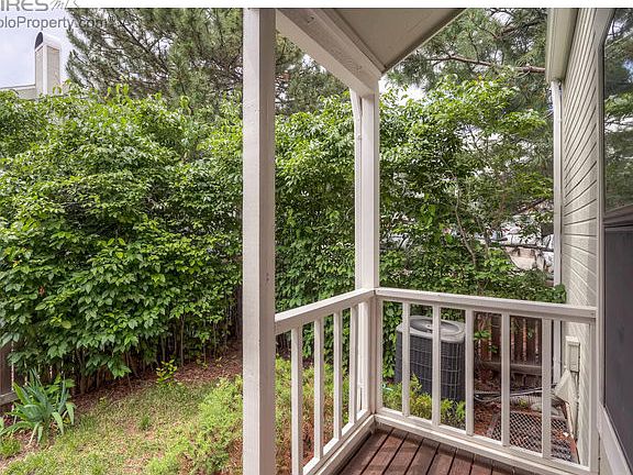 3rd image of 434 Owl Dr