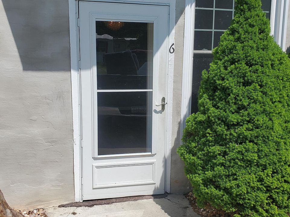 Front Entrance way