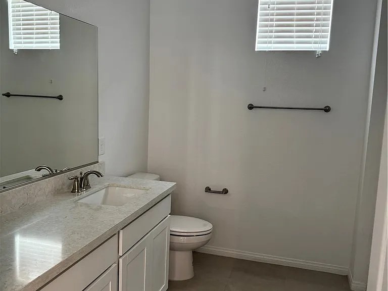 208 Vanhoy Ave — Photo 13
