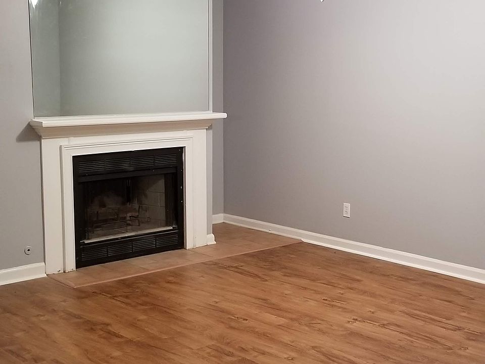 Living room with fireplace