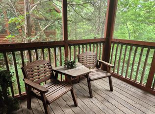 207 Oakridge Dr, Branson, MO 65616