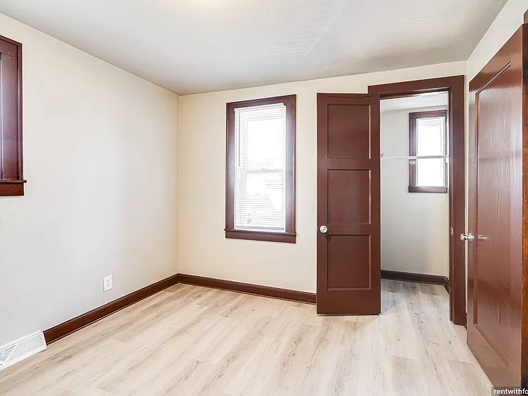 313 E. Murray Ave. — Photo 6