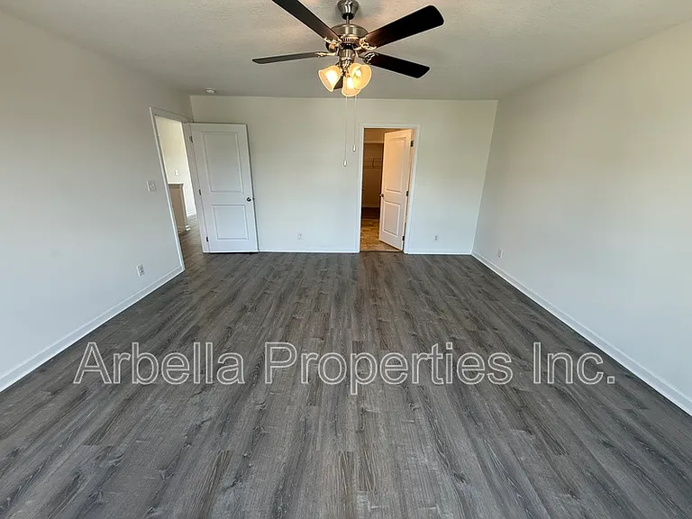 479 Brinkleys Way — Photo 23