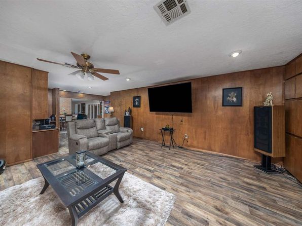 1503 NW 33rd St, Lawton, OK 73505