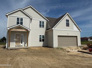 5023 Magnolia Dr, Oregon, OH 43616
