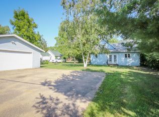 209 Lindbergh Dr NW, Little Falls, MN 56345