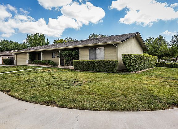 3rd image of 409 Buena Vista Way