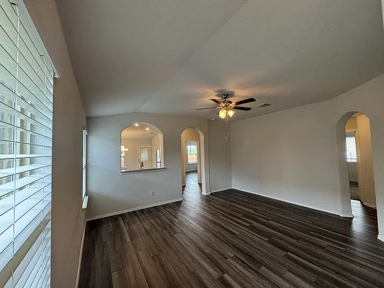 806 Stone Valley Rd — Photo 6