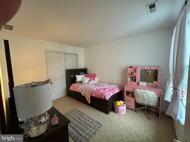 19 Wharton Dr — Photo 27