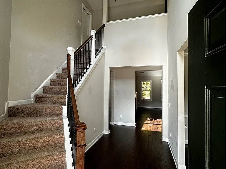 1509 Wiggins Dr — Photo 3