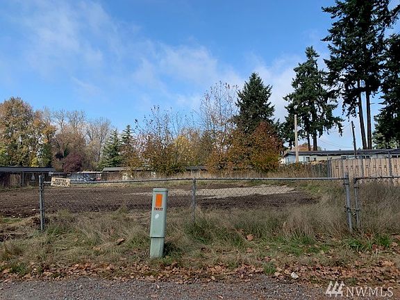2nd image of 6821 150th St SW