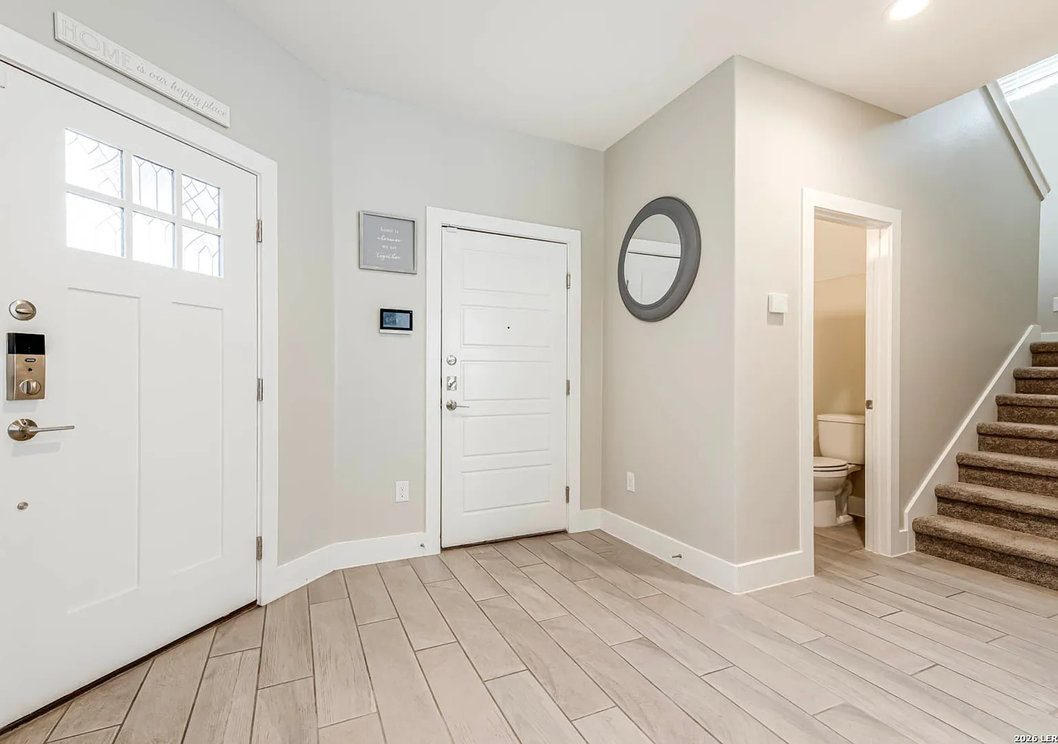 Modern 3-Bedroom Home in Alamo Heights ISD Prime Location Near 410 & 281 — Photo 3