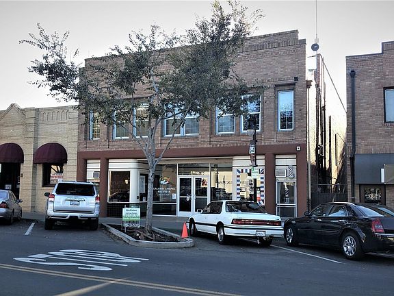 Apartment unit is entire 2nd floor with full windows. Only 1 apartment in entire building. 2,000 s.f. unit with additional 250 s.f storage on 3rd floor.