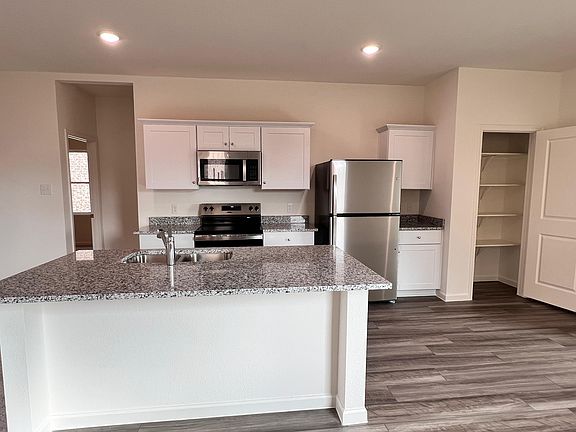 2nd image of 2104 Harebell Dr