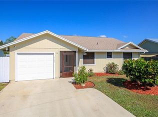 4153 SE Peppertree St, Stuart, FL 34997