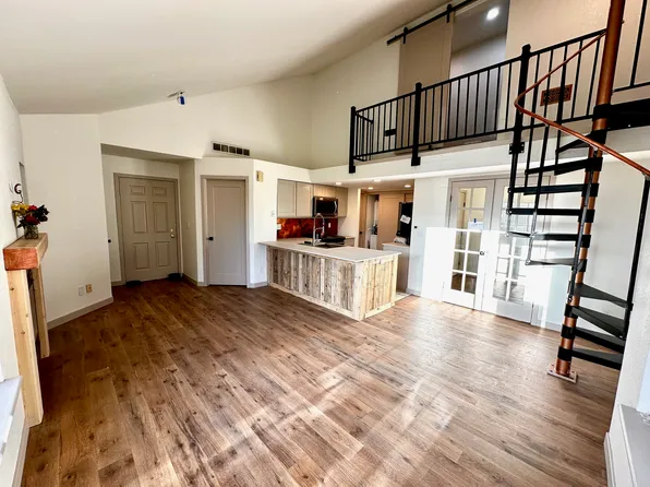 4871 White Rock Cir APT D, Boulder, CO 80301