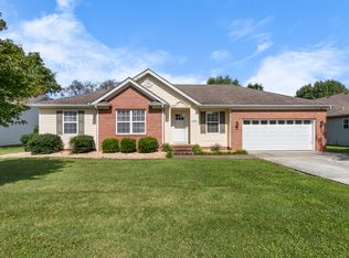 1024 Sivley Rd, Hopkinsville, KY 42240