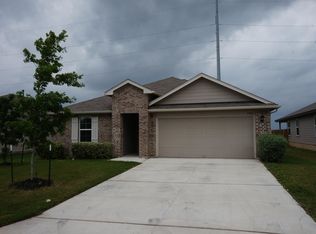 1308 Parkwood, Seguin, TX 78155
