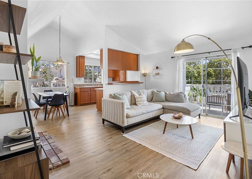 1st image of 7841 Essex Dr APT 202