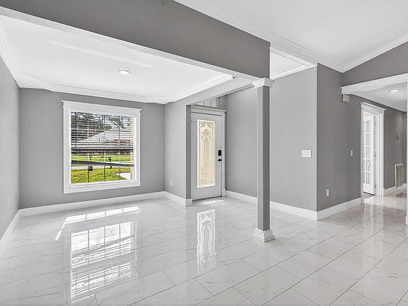 2nd image of 3660 SW Bonwold Street