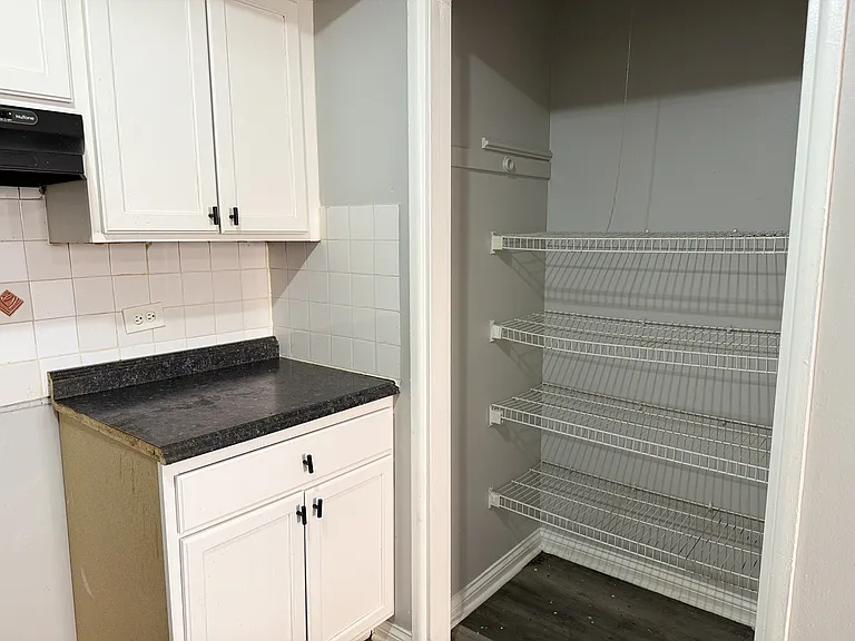7822 S South Shore Dr #1B — Photo 7