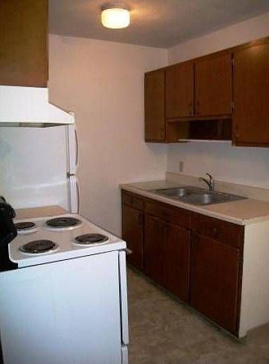 2 Bedroom Kitchen