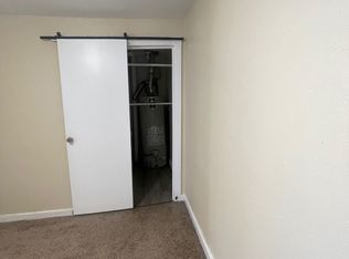 924 Fulton Ave, Winthrop Harbor, IL 60096