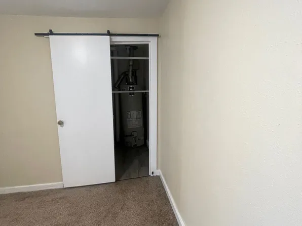 924 Fulton Ave, Winthrop Harbor, IL 60096