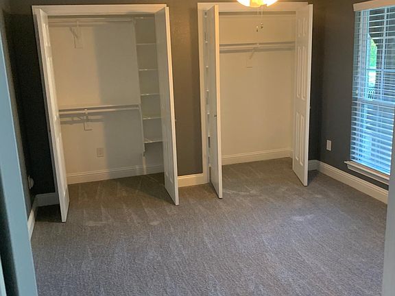 2nd image of 2818 Esterbrook Dr
