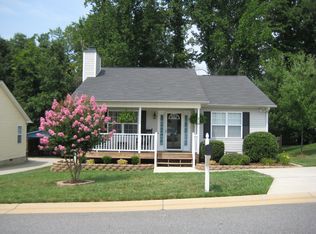 216 Williamsgate Ct, Winston Salem, NC 27107