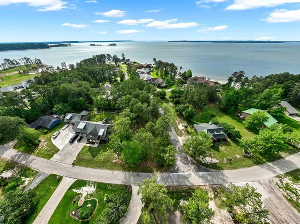 33386-33387 Beachrock Dr, Brookeland, TX 75931