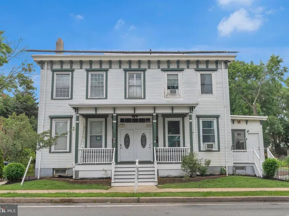 169 N Main St #171, Hightstown, NJ 08520
