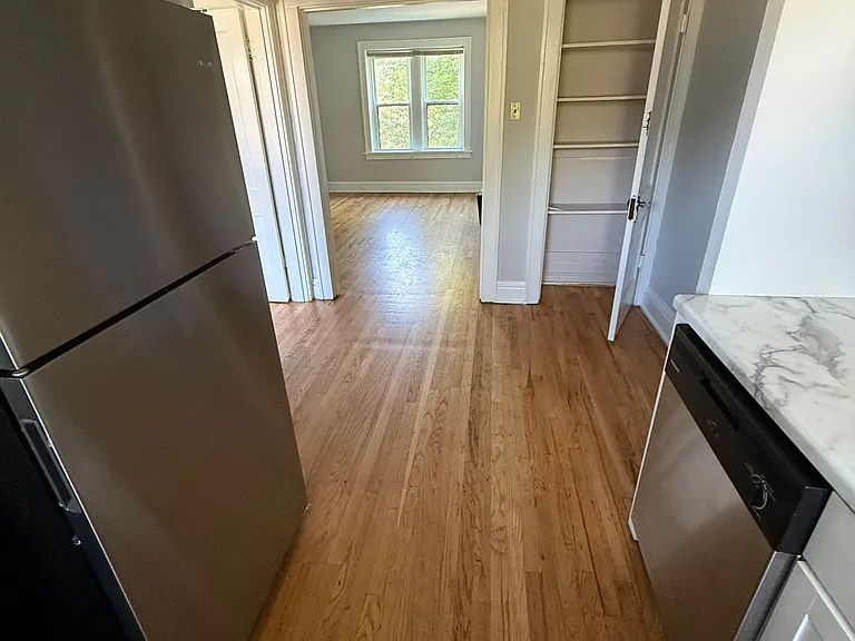 6148 Columbia Ave #2W — Photo 7