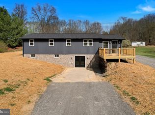 502 Sol Shanholtz Rd, Augusta, WV 26704