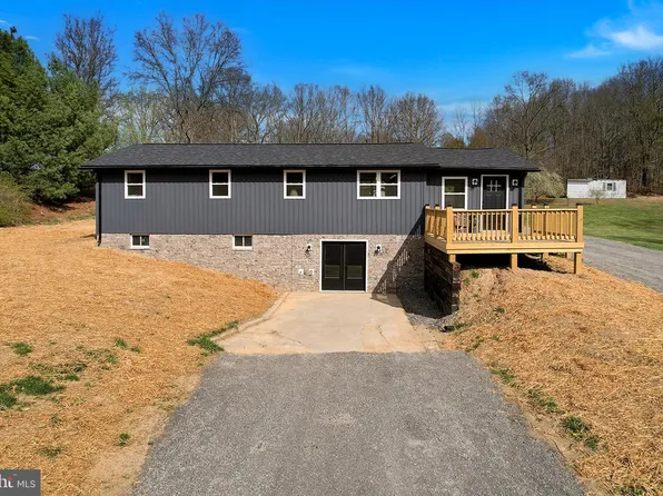 502 Sol Shanholtz Rd, Augusta, WV 26704