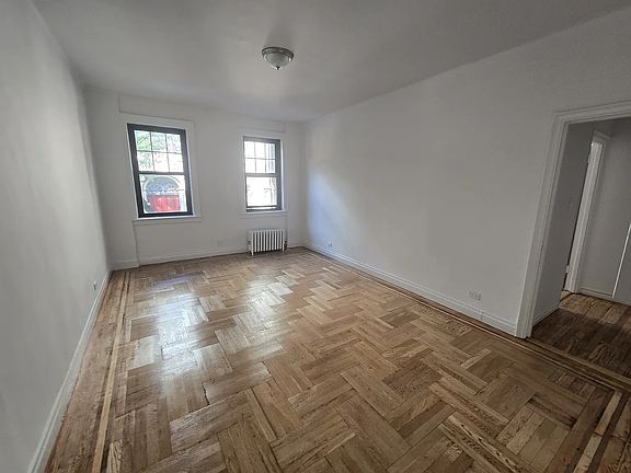 3rd image of 136 W 4th St APT 2B