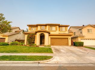 462 Placer Creek Dr, Patterson, CA 95363