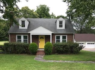 2736 Solomons Island Rd, Edgewater, MD 21037