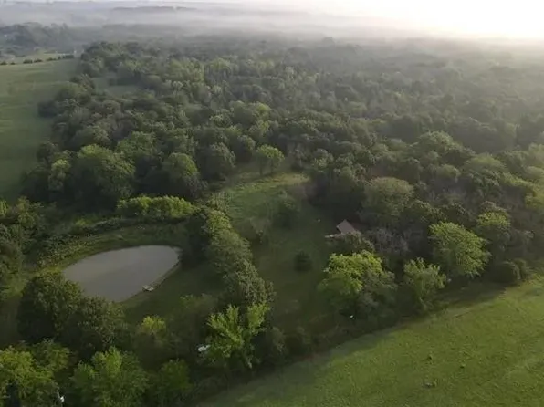 30001 E 160th St, Blythedale, MO 64426