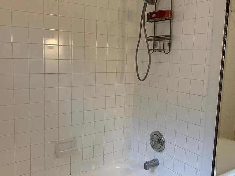 210 Washington Park — Photo 8