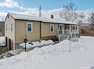 6 Poppy Drive, Brookfield, CT 06804