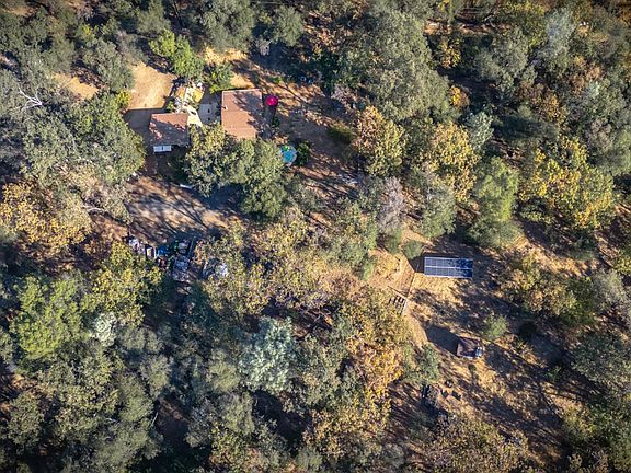 3rd image of 4300 East Rd
